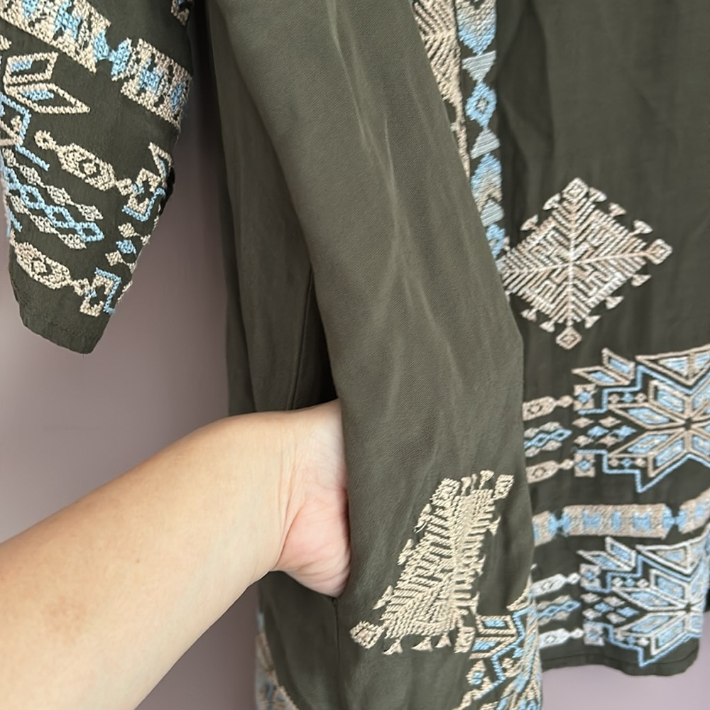 Driftwood Green Joelle Embroidered Open Front Kimono Pockets Size Large - Picture 8 of 10